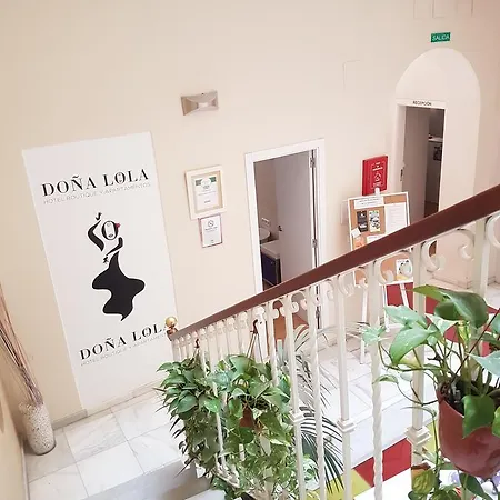 Y Doña Lola 2* Sevilla