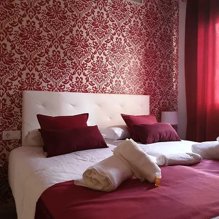 Otel Y Dona Lola 2*