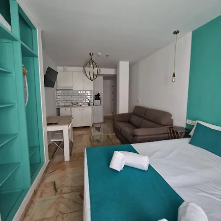 Y Dona Lola Otel Sevilla
